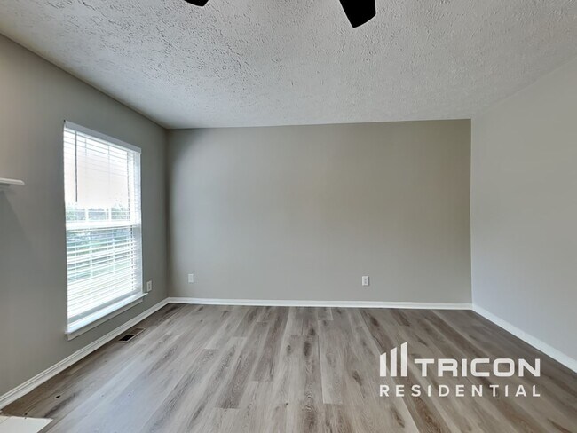 Building Photo - 147 Huntington Pl