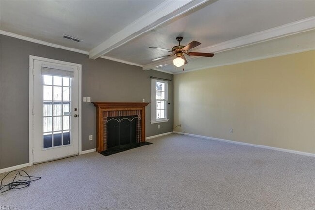 Building Photo - 1025 Taylor Rd