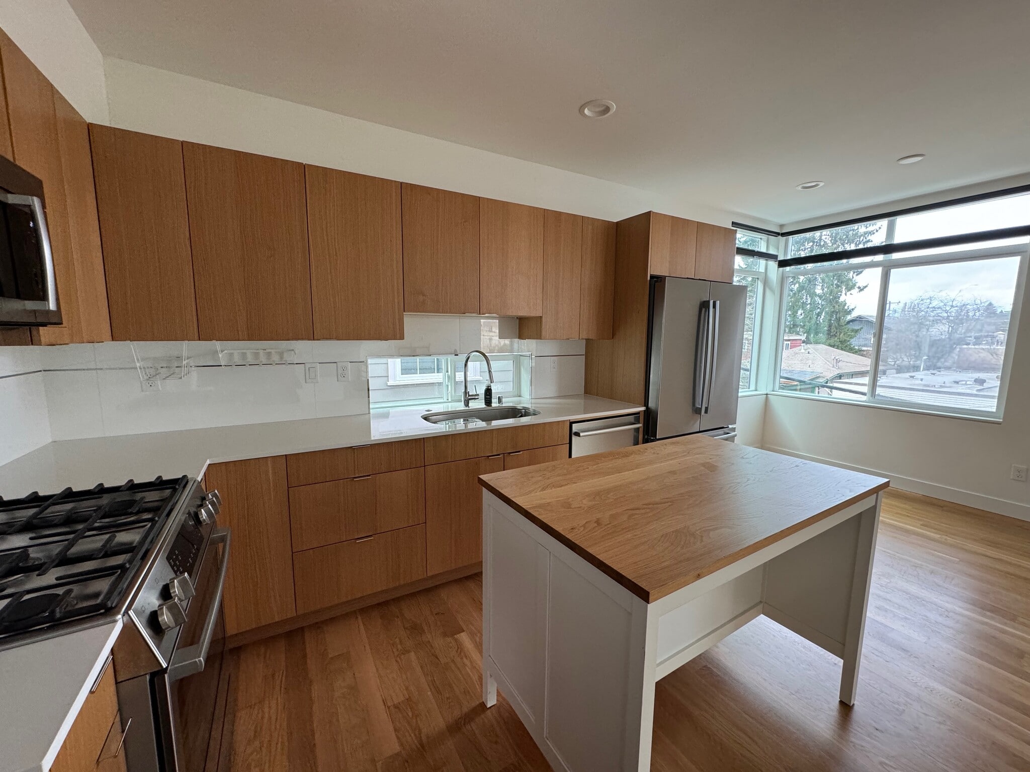 Building Photo - 14 Etruria St