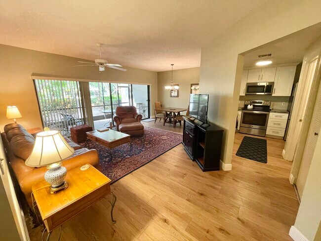 Primary Photo - 12708 Shoreline Dr