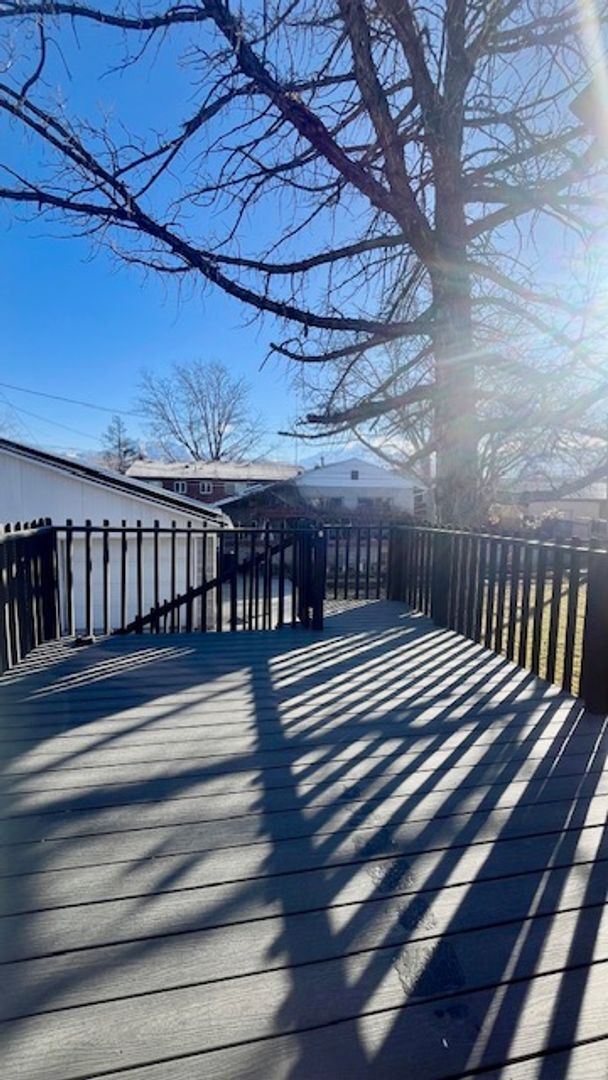 Building Photo - 6045 S Jamaica St