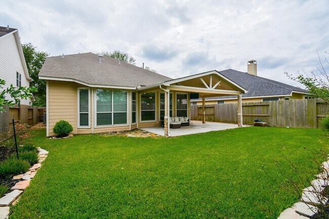 Building Photo - 4007 Gazebo Ln