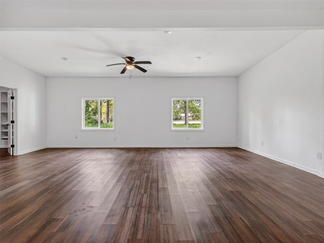 Building Photo - 11515 Iberia Dr