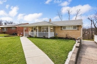 Building Photo - 3-bedroom, 2-bath home in West Mifflin