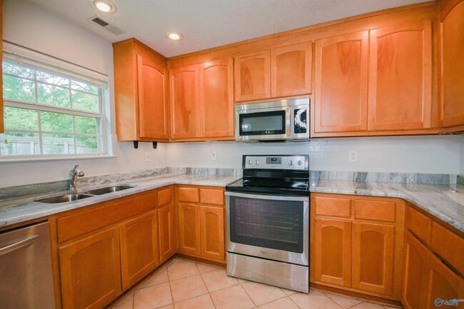Building Photo - 277 Postwood Ct