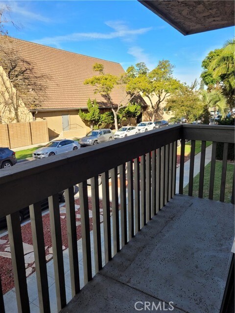 Building Photo - 4110 Elm Ave