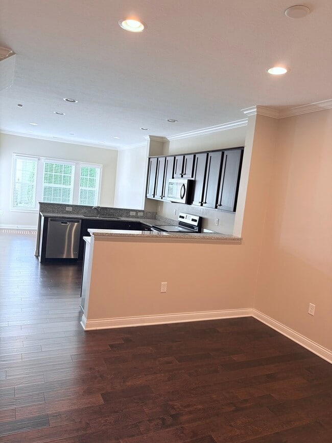 Building Photo - Charming 3 beds 2.5 baths in Columbus!