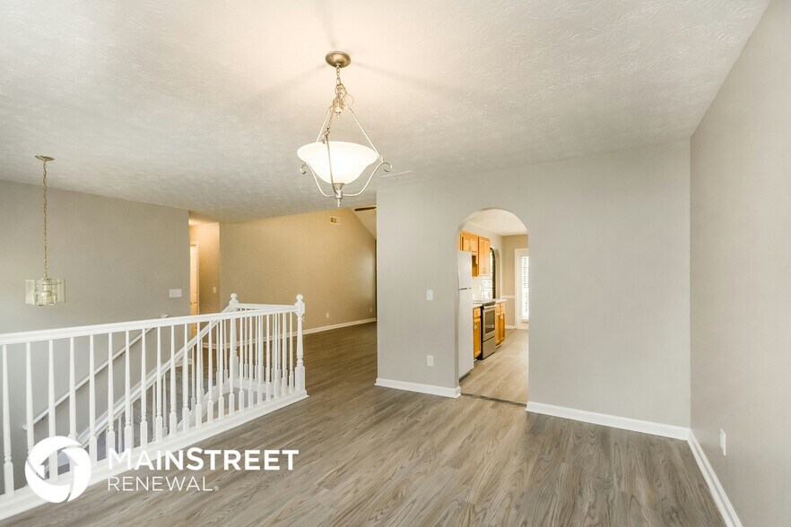 Building Photo - 570 Freeman Dr