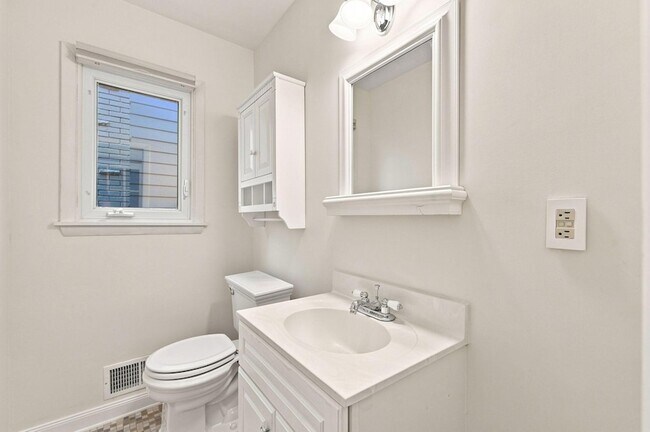 Building Photo - 5300 Logan Ave S