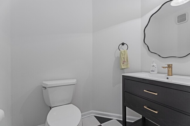 Building Photo - 8 Somerset Hills Village