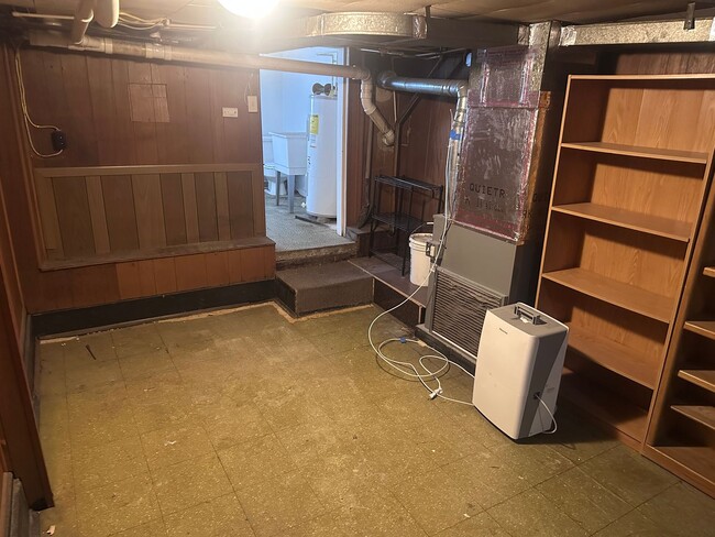 Building Photo - 2 Bedroom Home in Lancaster City