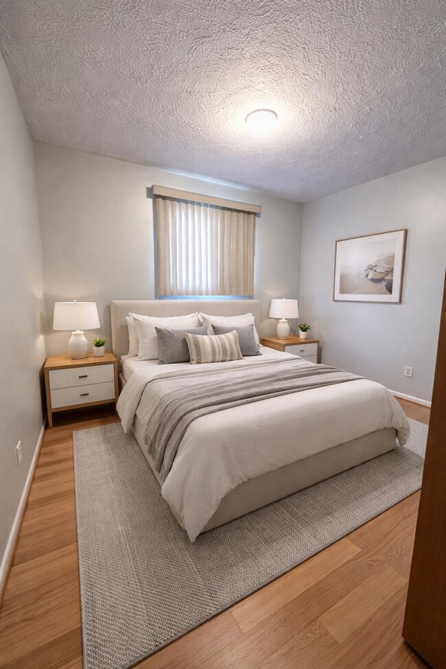 Building Photo - 907 Registry Dr