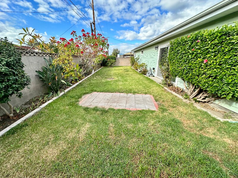 Building Photo - 5804 Santa Domingo Way