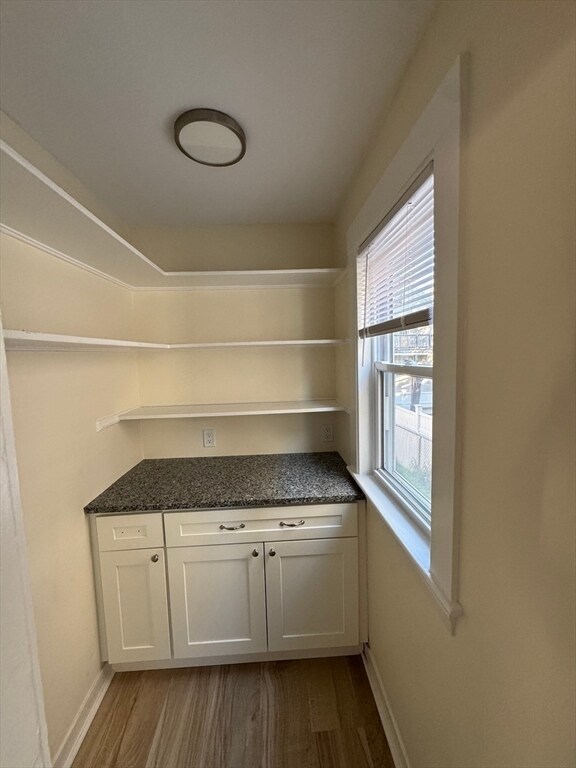 Building Photo - 10 Fawndale Rd