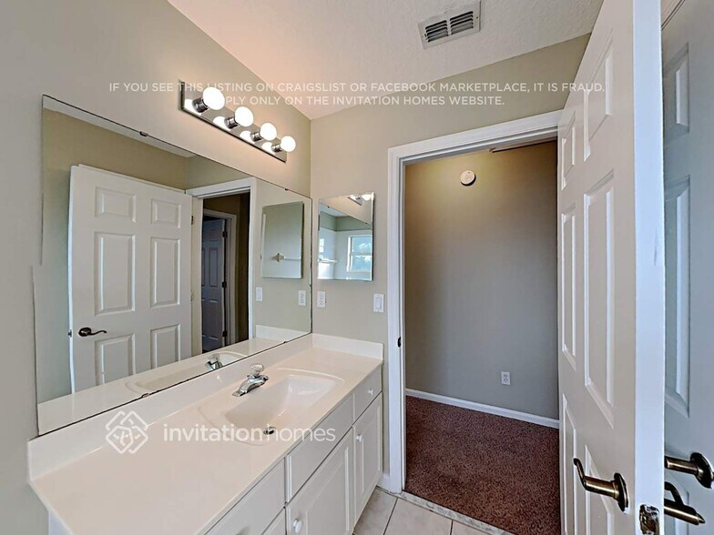 Building Photo - 1896 Bluebonnet Way