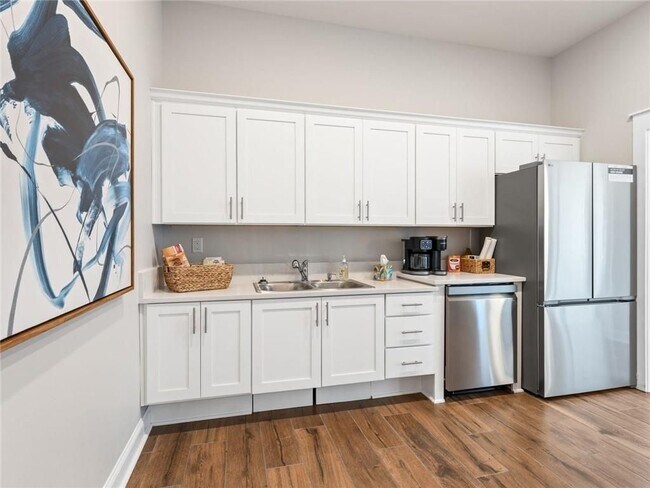 Building Photo - 2576 Double Oak Trl