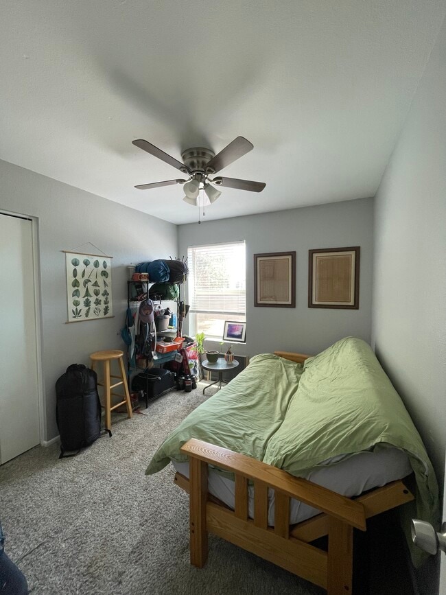 Building Photo - 726 S Nebraska St