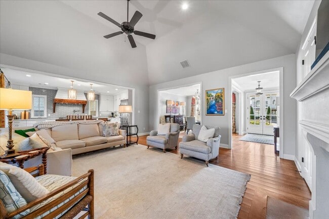 Building Photo - Unfurnished Luxury Home in Germantown with Lake Views & Wildlife