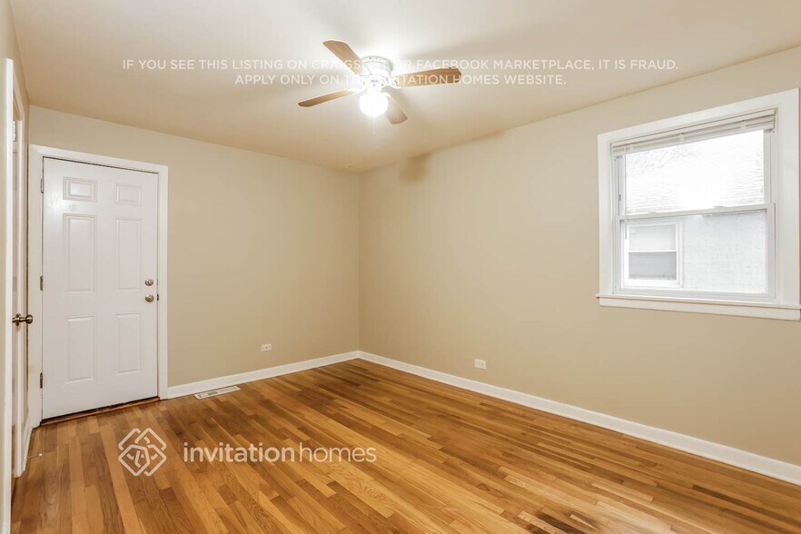 Building Photo - 1624 Mulford St