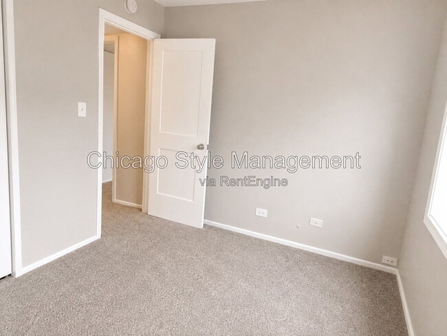 Building Photo - 748 Manteca Ct