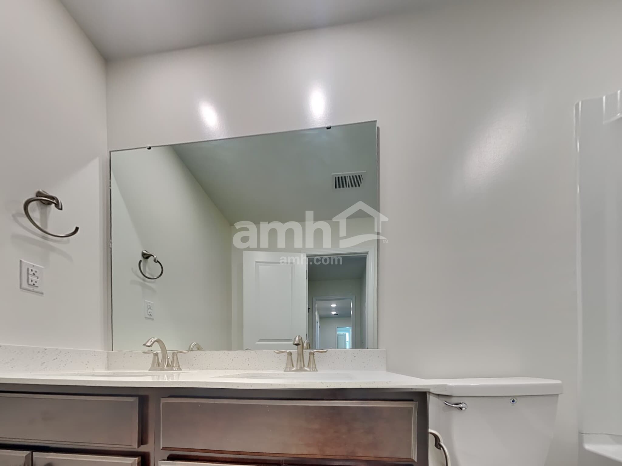 Building Photo - 1136 Alice Smalls Rd