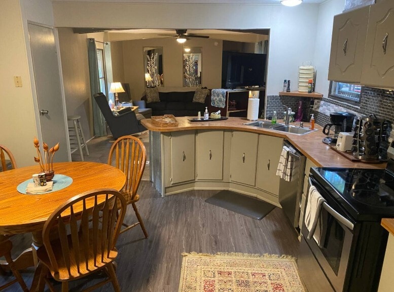 Building Photo - 1455 Cha La Kee Rd