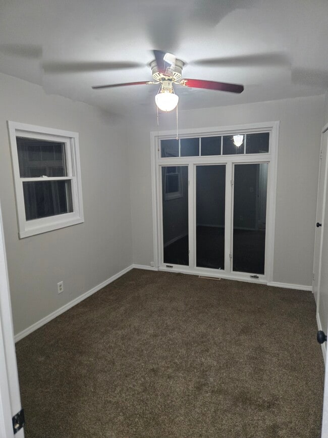 Building Photo - 1062 Aquetuck Rd