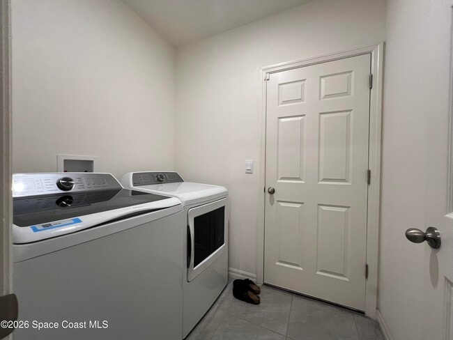 Building Photo - 1312 McFarland Dr