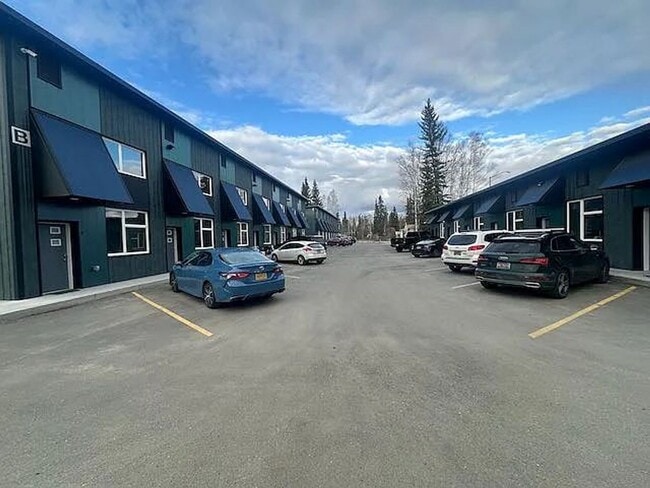 Building Photo - Midway Flats, LLC