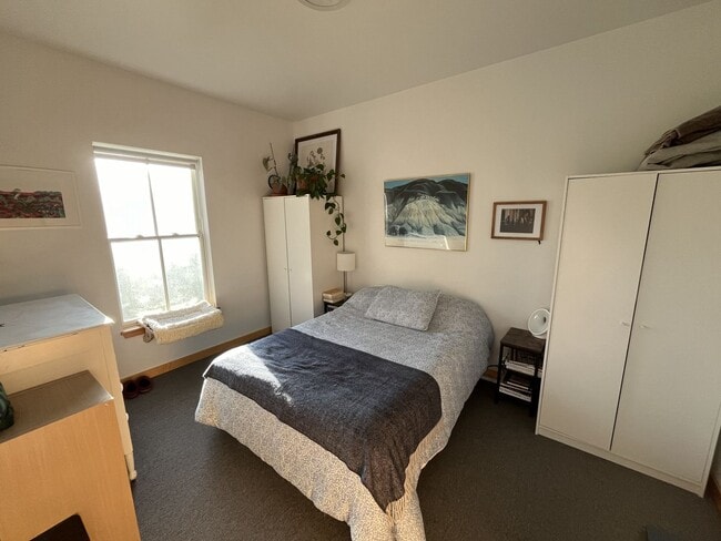 Building Photo - 2BD/1BA In Richmond