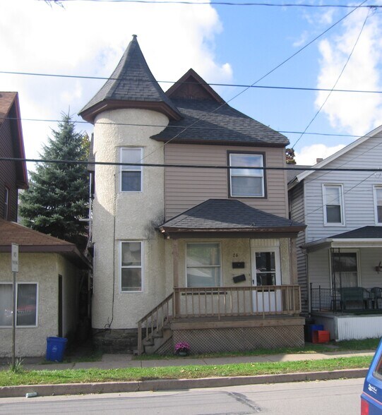 Building Photo - 26 S Church St