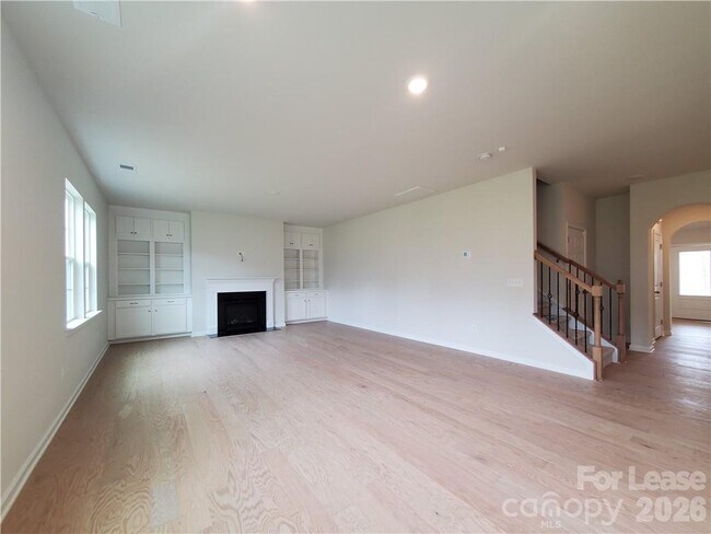 Building Photo - 1009 Gabardine Ln