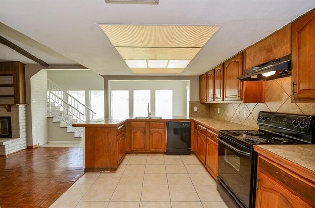 Building Photo - 14419 Merry Meadow Dr