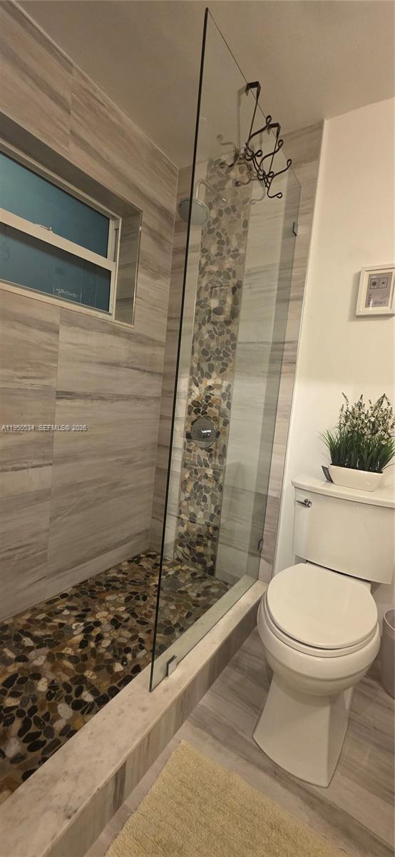 Building Photo - 7904 West Dr