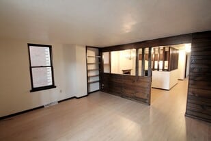 Building Photo - 317 S Trenton Ave