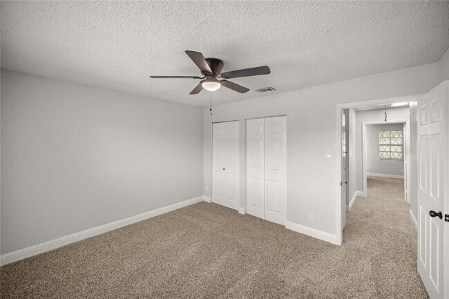 Building Photo - 10416 Hammerly Blvd