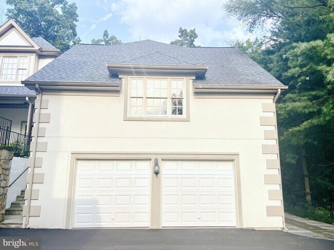 Primary Photo - 13039 Glen Mill Rd