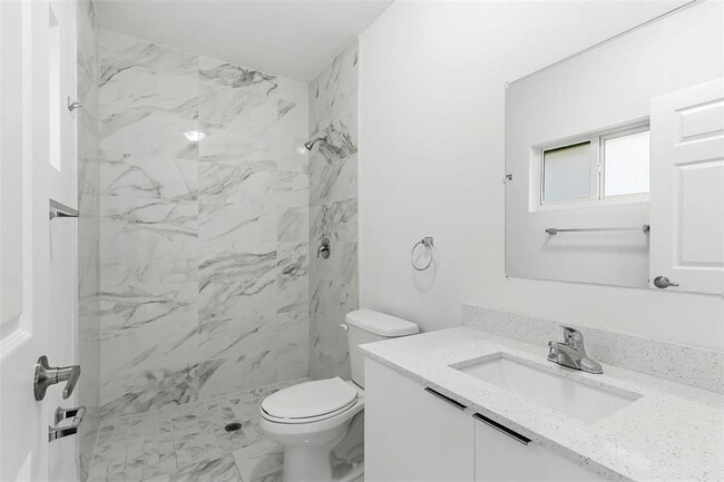 Building Photo - 1244 NW 71st St