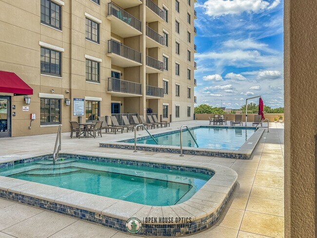 Building Photo - Welcome to San Marco Place!