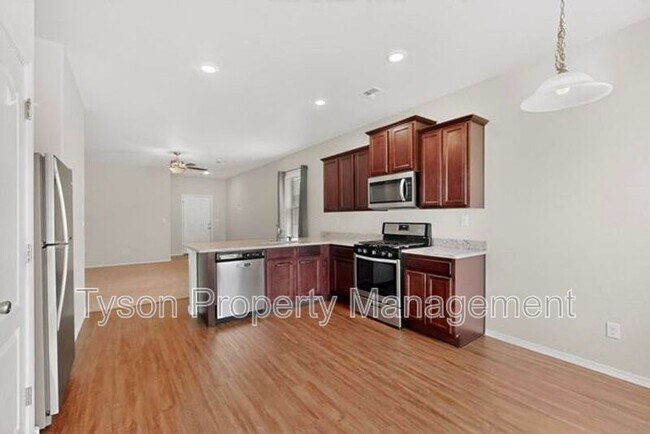 Building Photo - 10024 Sacate Blanco Ave SW