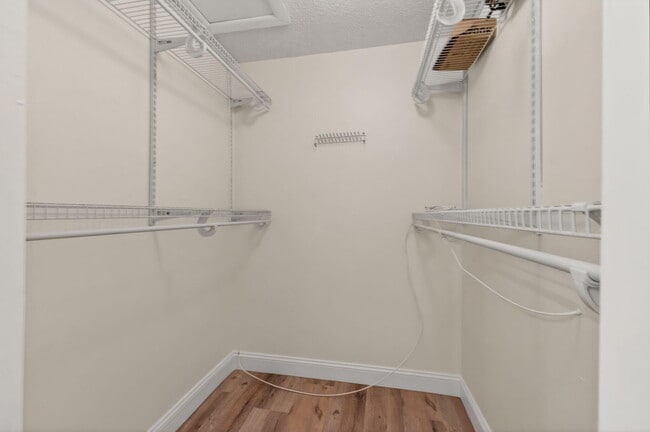 Building Photo - 21682 Cypress Rd