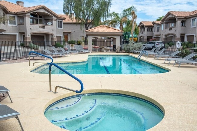 Building Photo - 14000 N 94th St