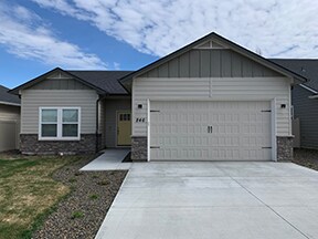 Building Photo - Ash Pine