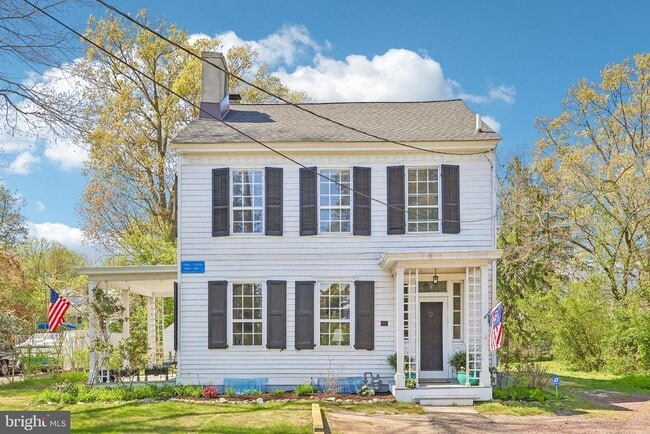 Building Photo - 2167 Brunswick Ave