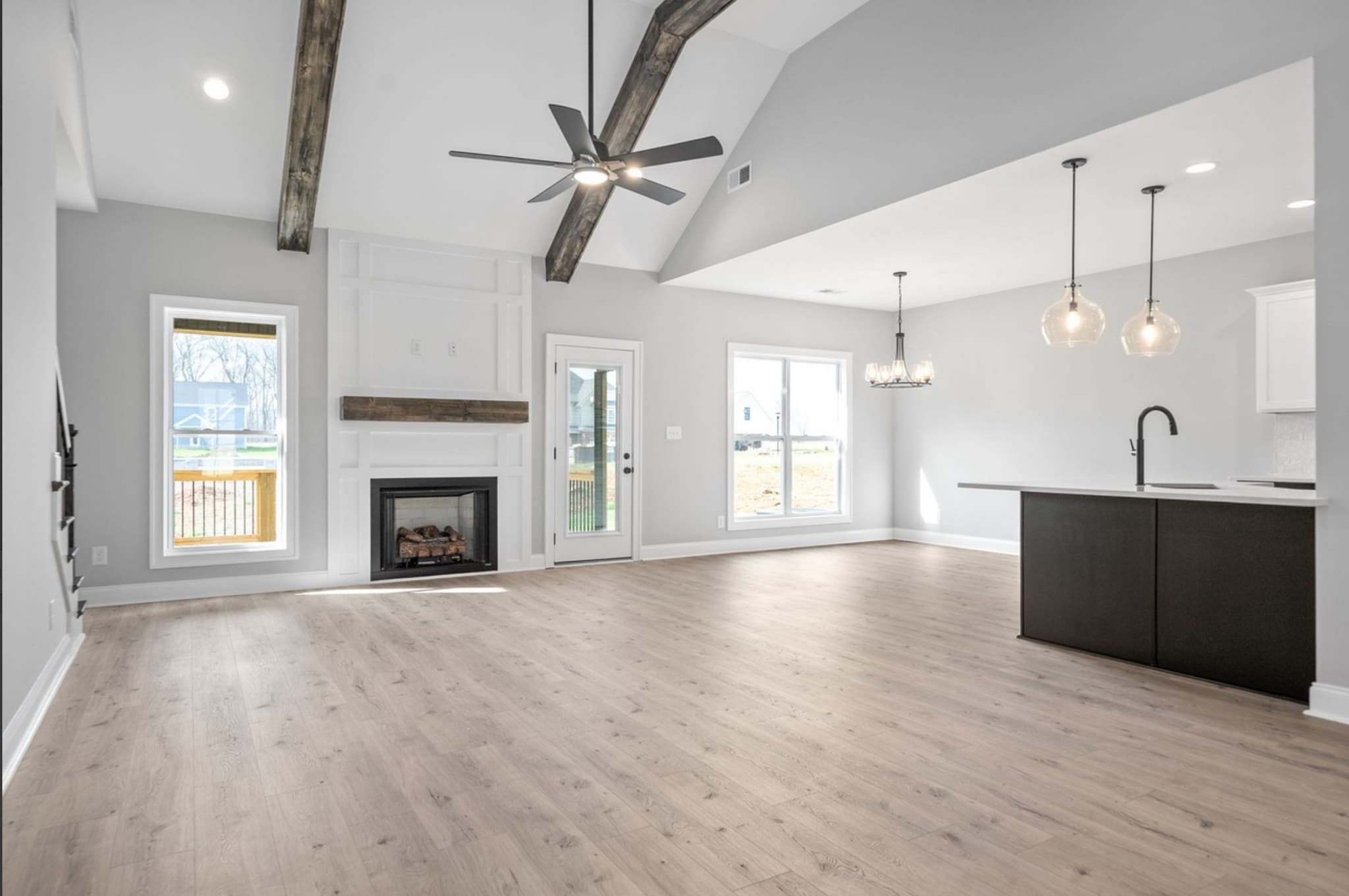Building Photo - 264 Bluebell Dr