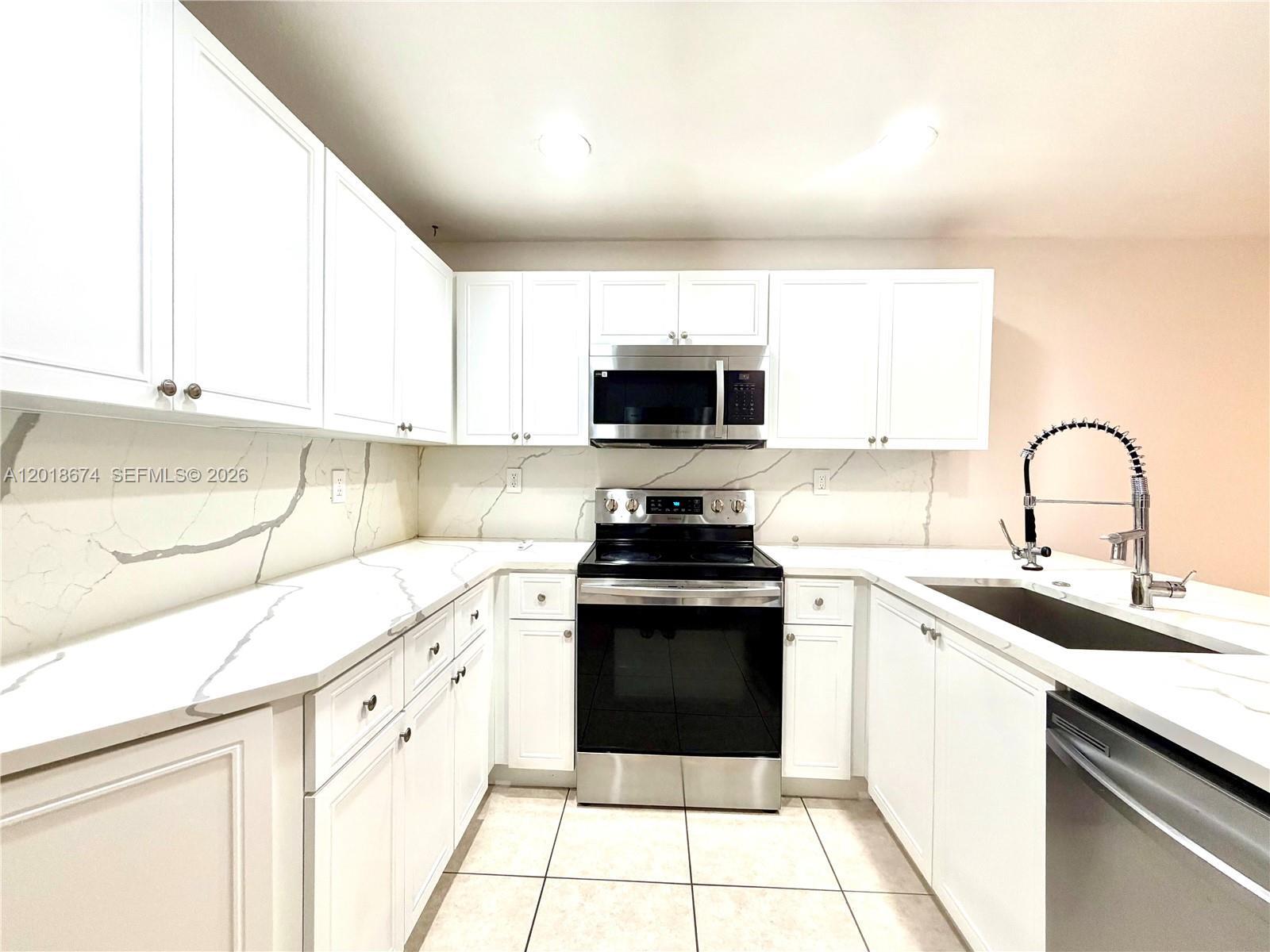 Building Photo - 16336 SW 48th Ter