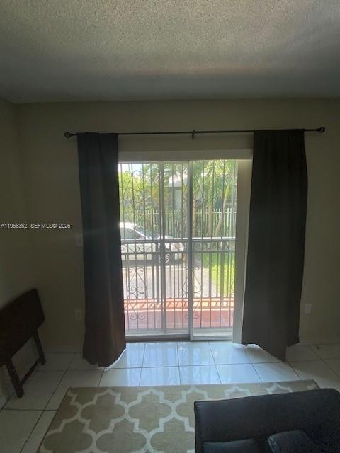 Building Photo - 1530 SW 2nd St