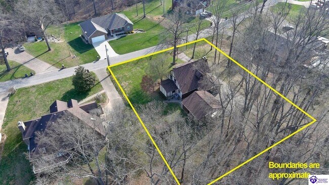 Building Photo - 697 St Andrews Rd