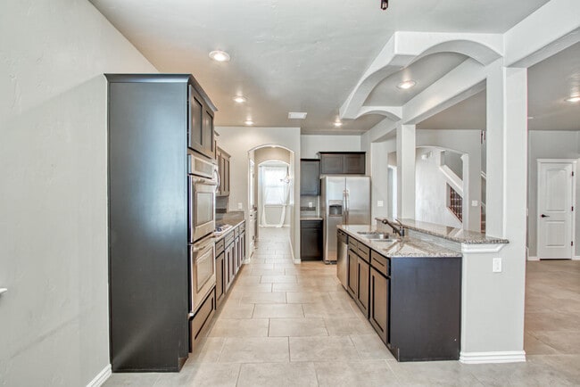 Building Photo - 7896 Enchanted Path Dr