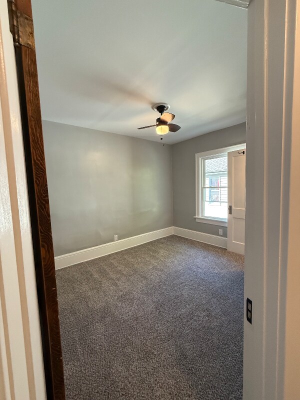 Building Photo - 825 Avon St